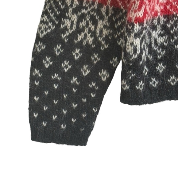 Vintage 1990’s Paul Harris Mohair Cardigan Sweater.
Size L - Picture 6 of 16